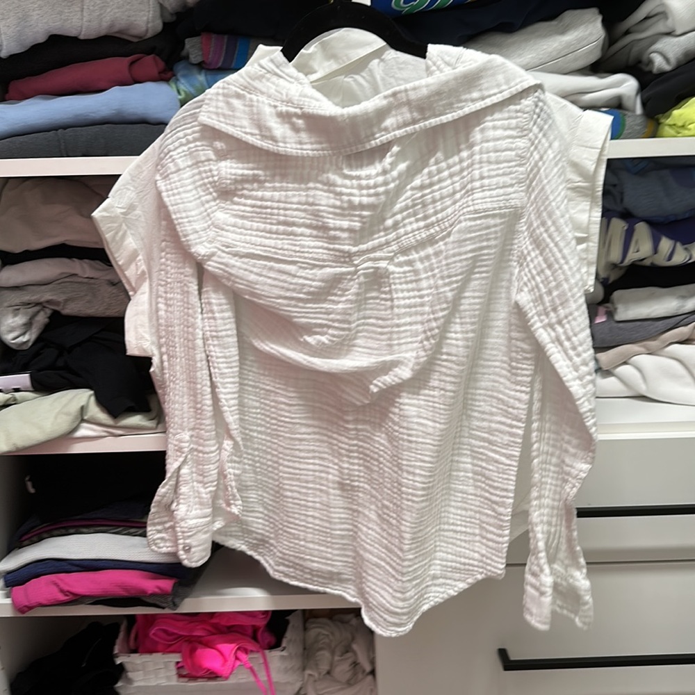 Nwot Rails Button Down Blouse - image 2